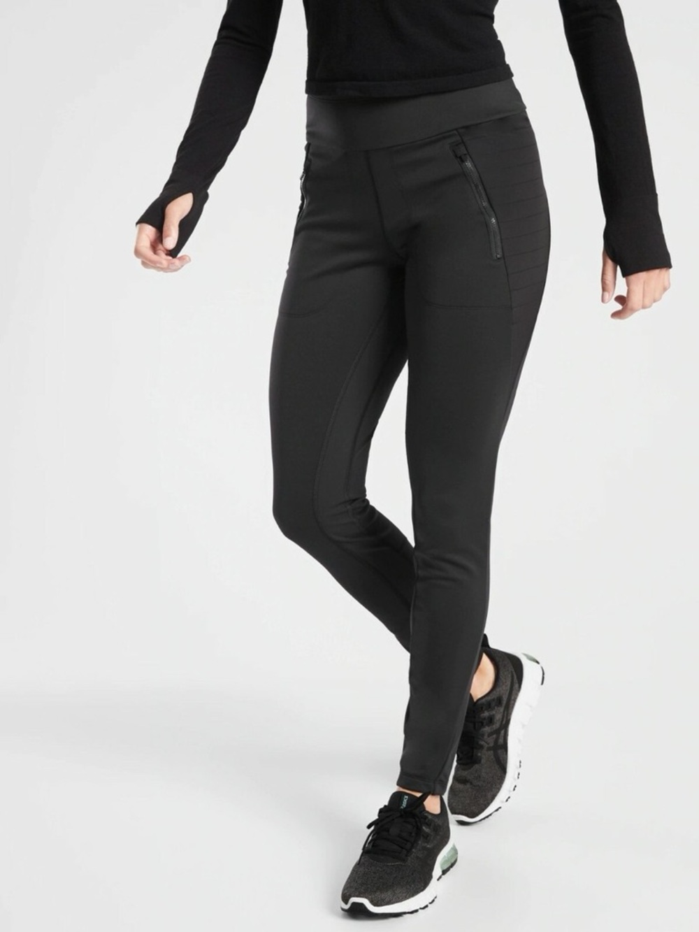 ✨ Athleta Peak Hybrid Fleece Tight Black Size S